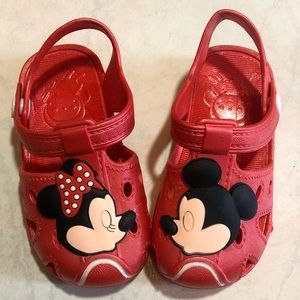Toddler boy or girl minnie Mickey Mouse Sandals